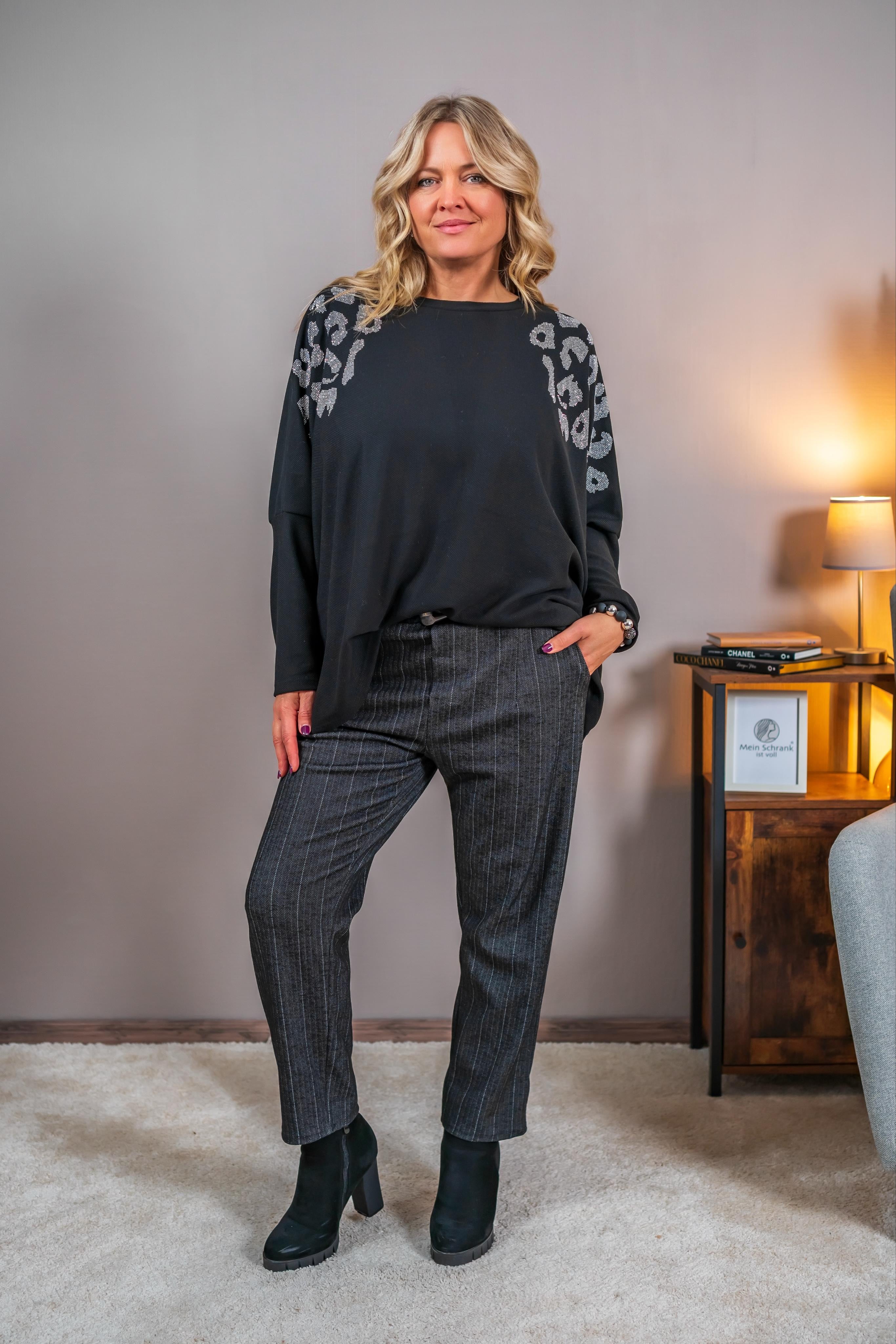 Strickpullover mit Leopardendetails, schwarz