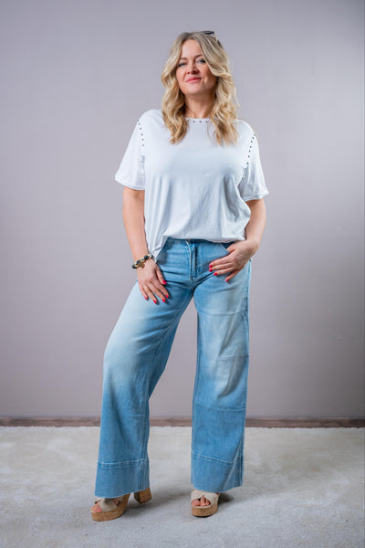 T-Shirt mit Nieten-Details, weiß