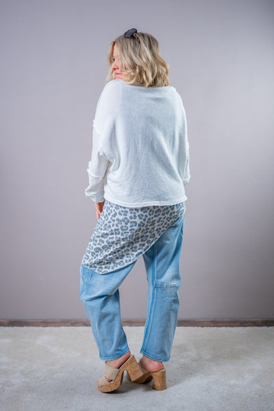 Asymmetrisches Top mit Leo-Print, blau/grau/weiß