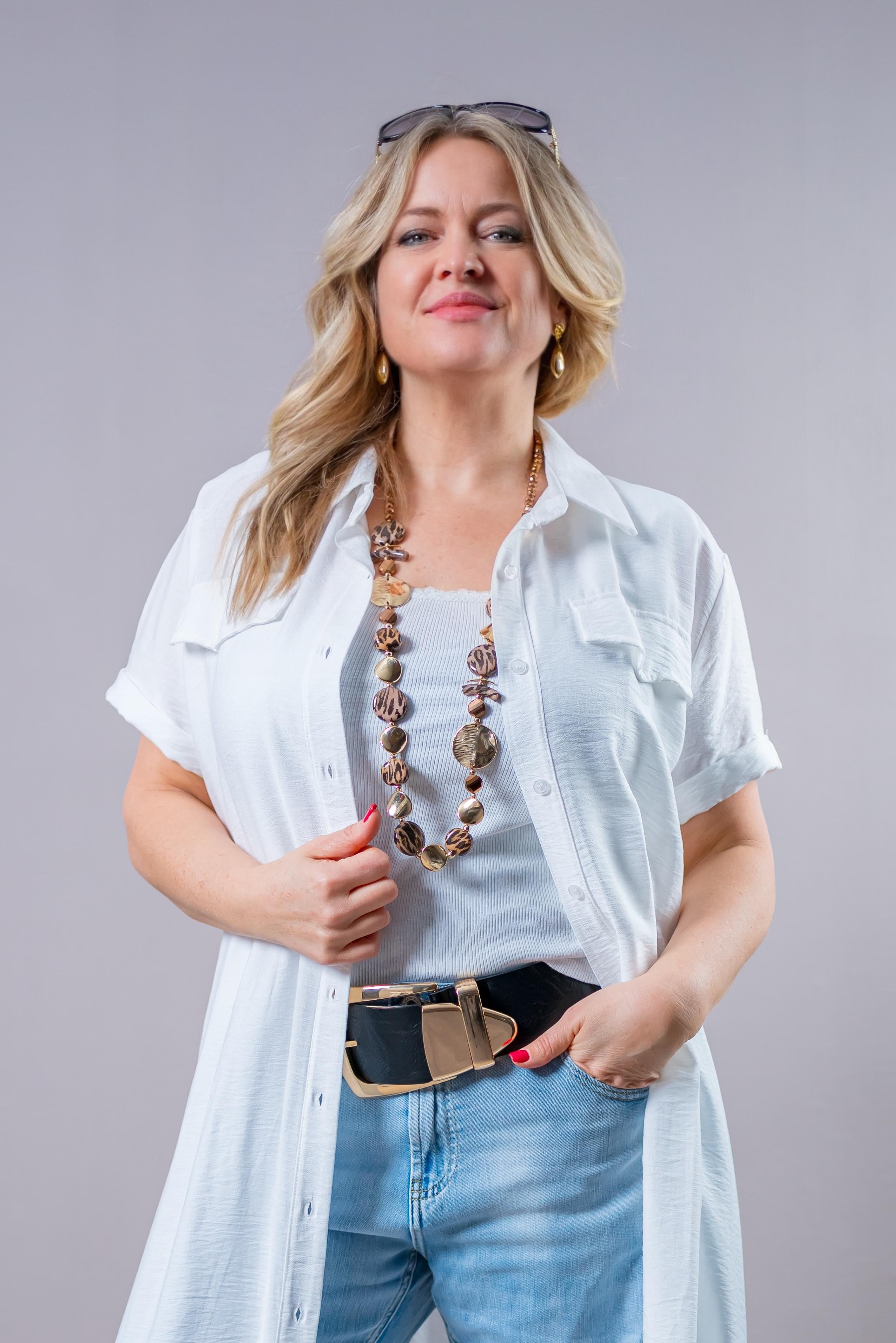 Lässiges Hemdkleid in Weiß