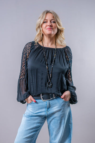 Bluse mit Spitzeneinsätzen, schwarz
