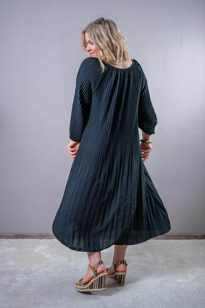 Langes Plissee-Kleid, schwarz