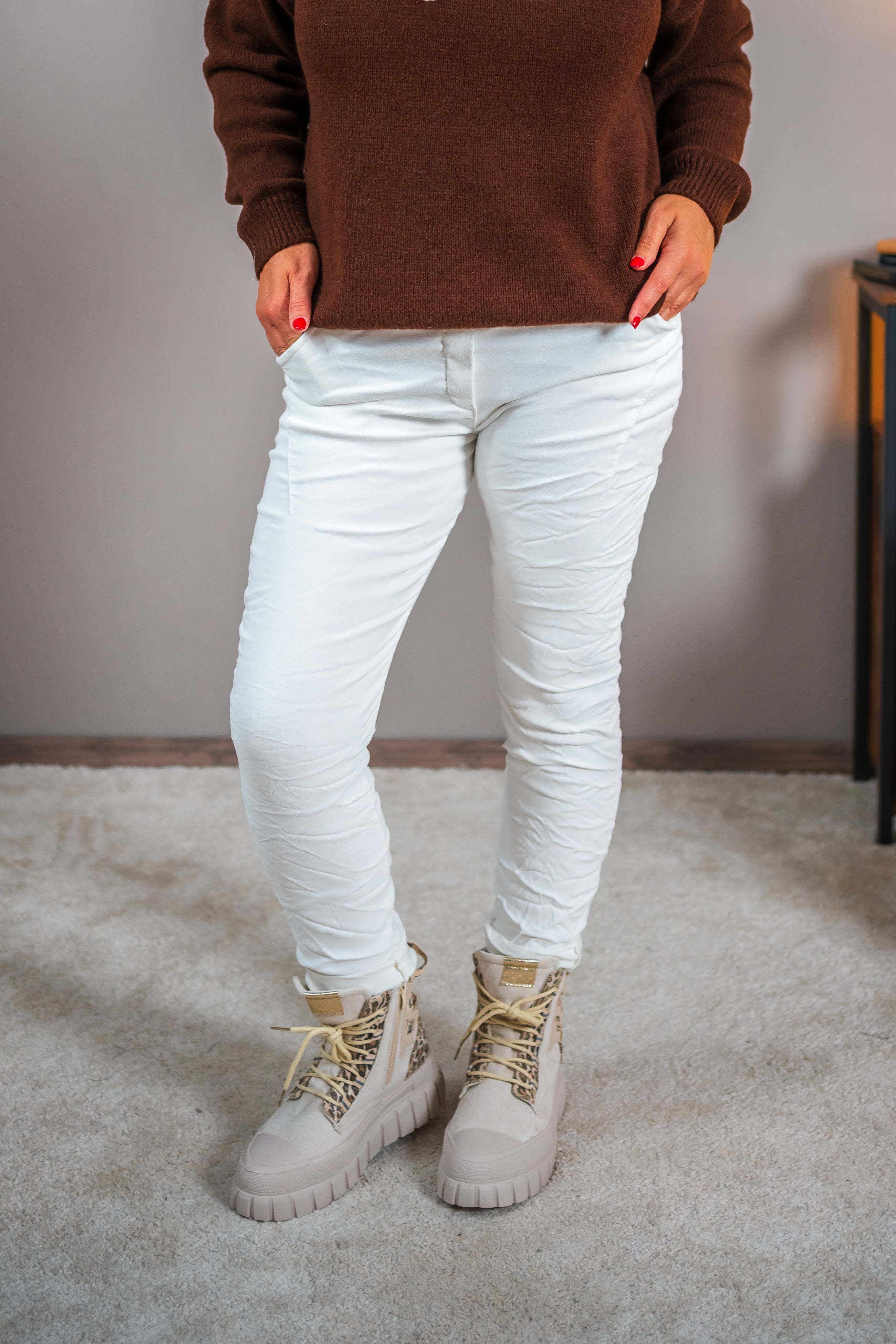 Stretchhose im Crinkle-Look, off-white