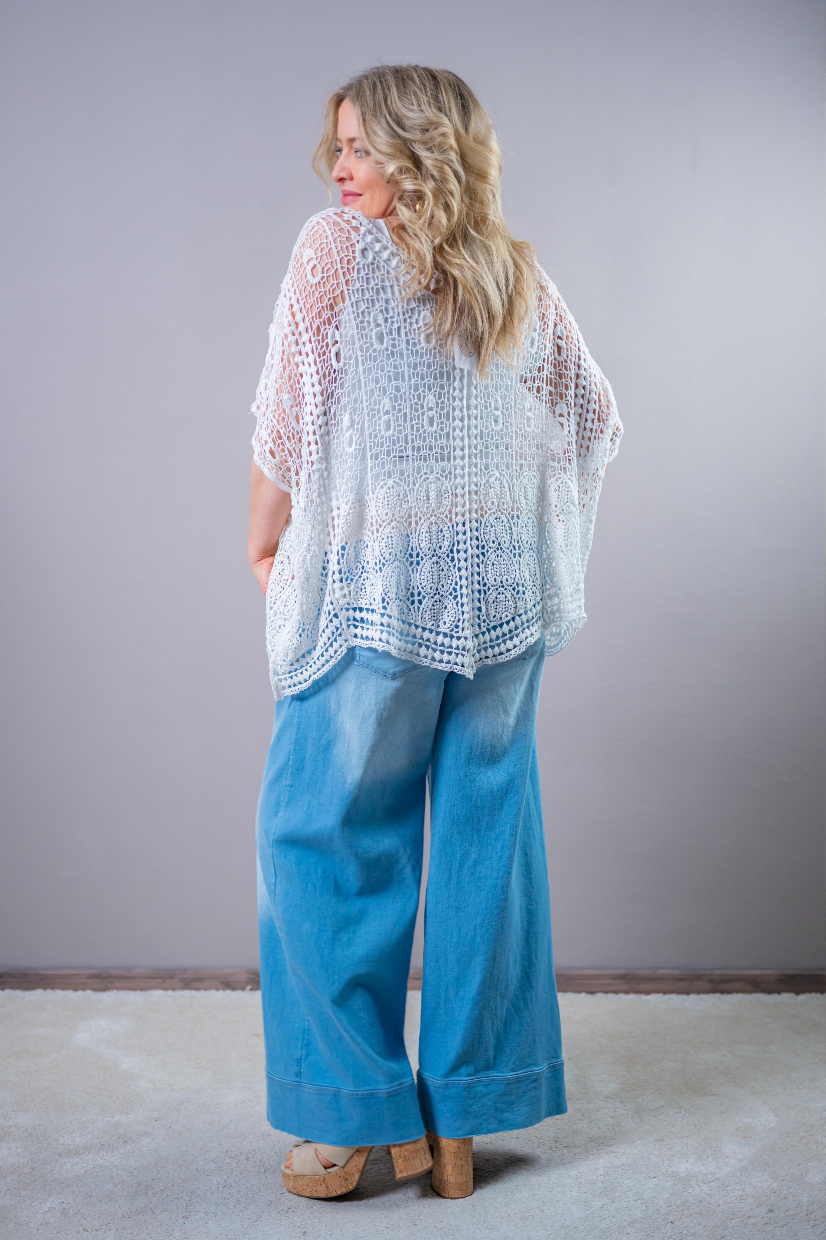 Oversize Häkelpullover mit Muster, weiß