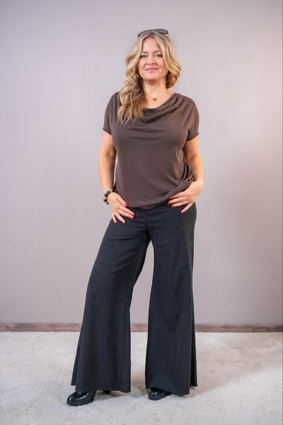 Shirtbluse mit Wasserfallkragen, schokobraun