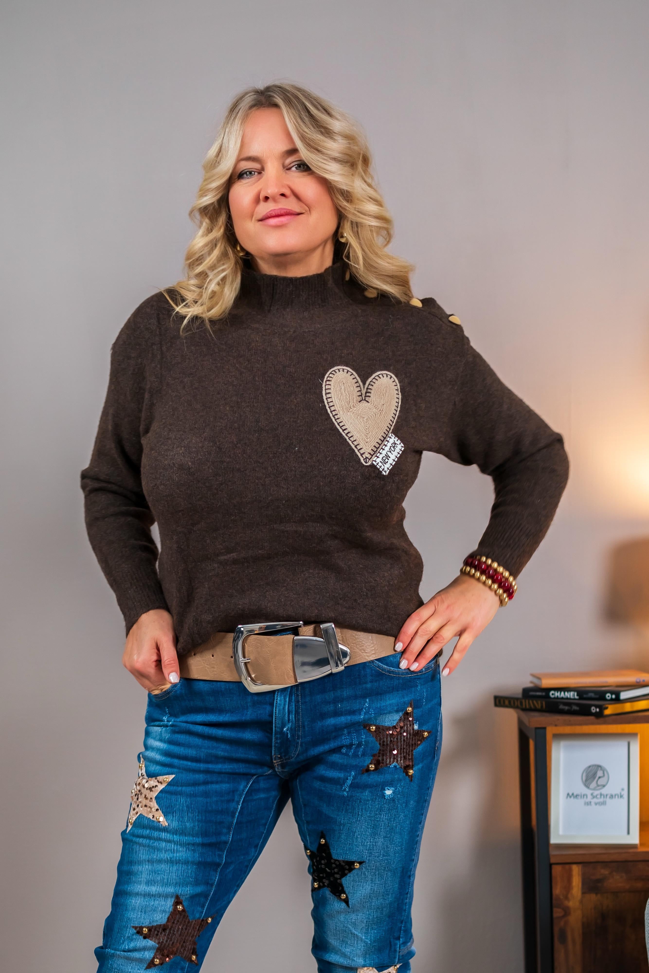 Strickpullover mit Herz-Detail, schokobraun