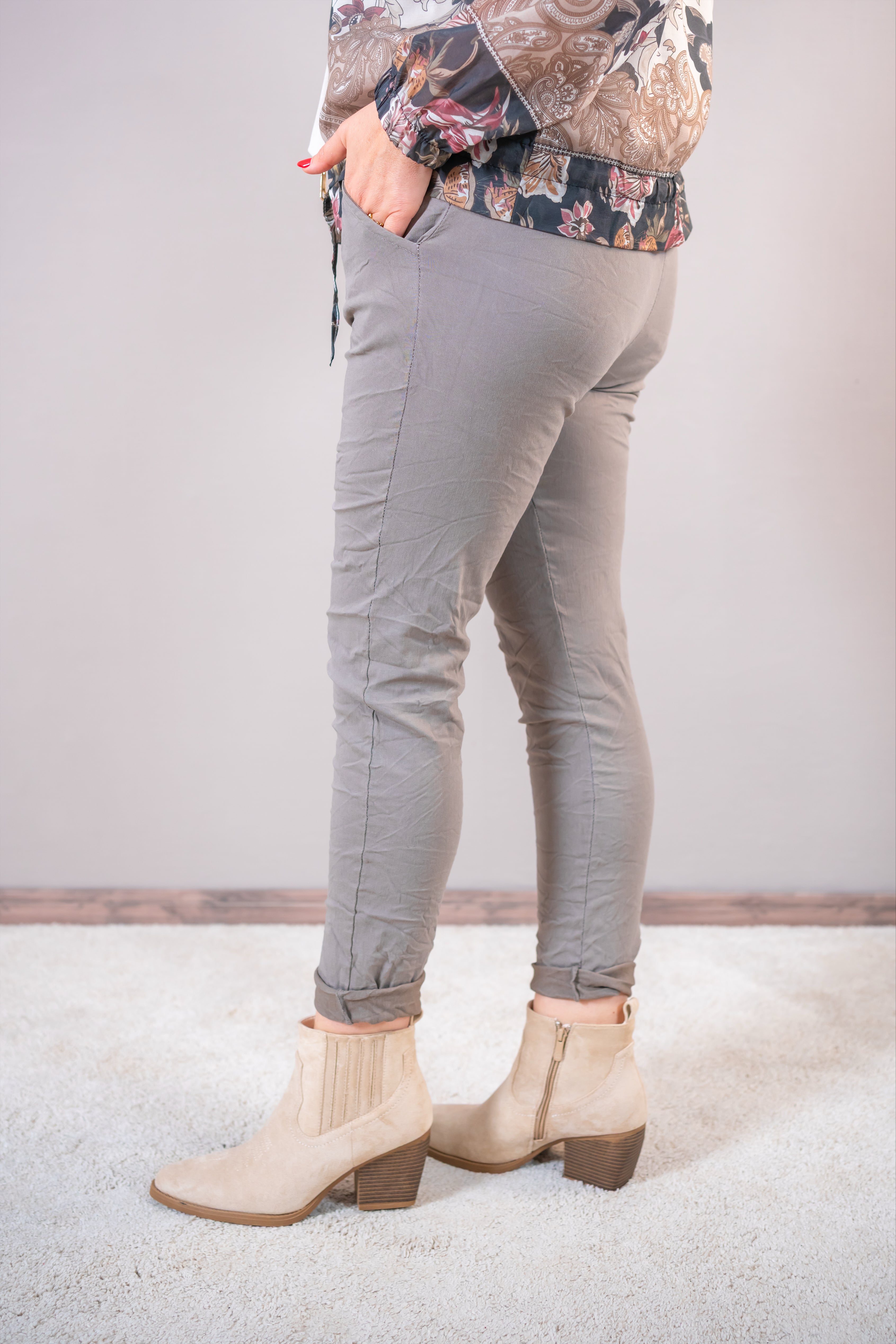 Stretchhose mit Glitzerkordel, taupe