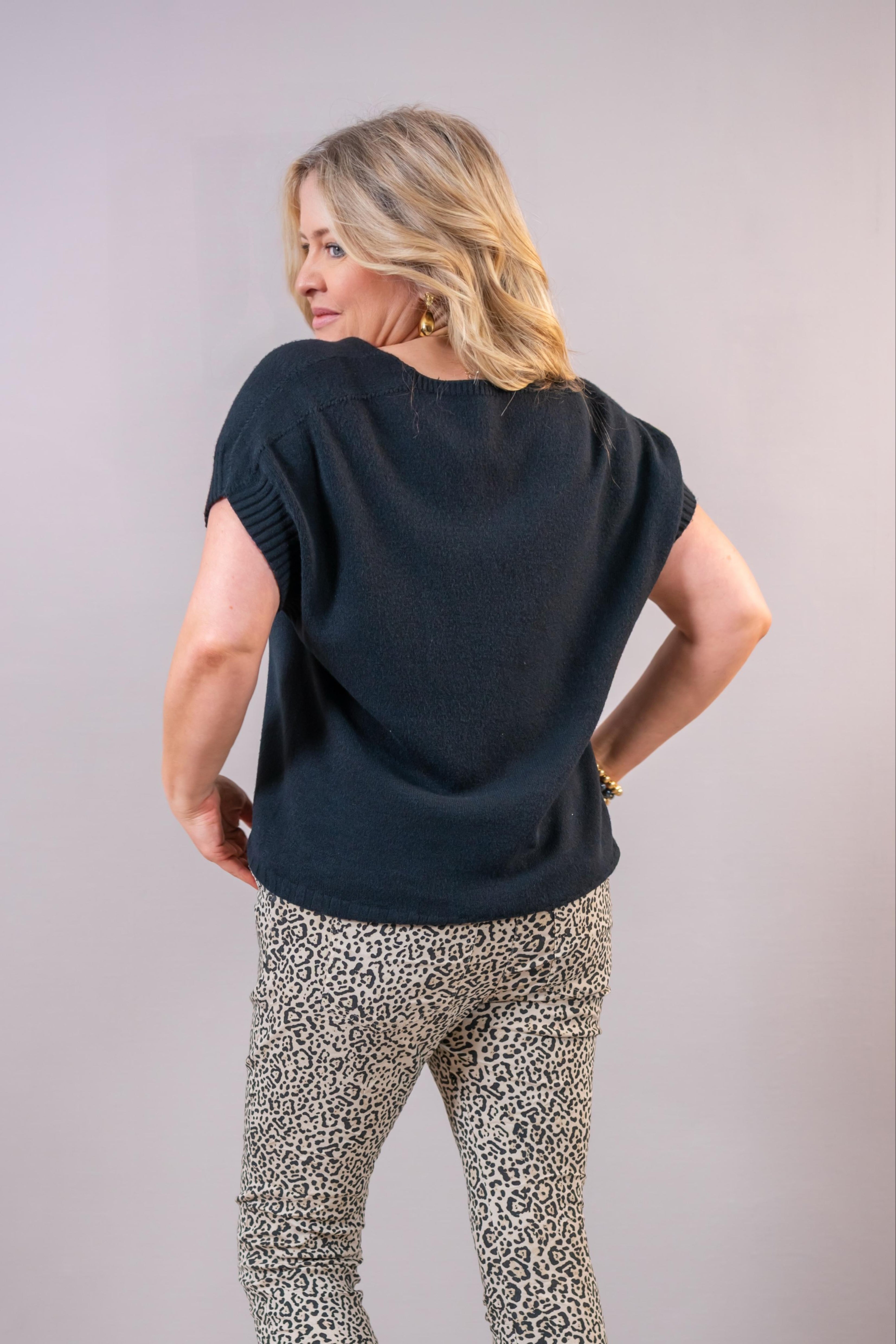 Feinstrick-Pullover Kurzarm, schwarz