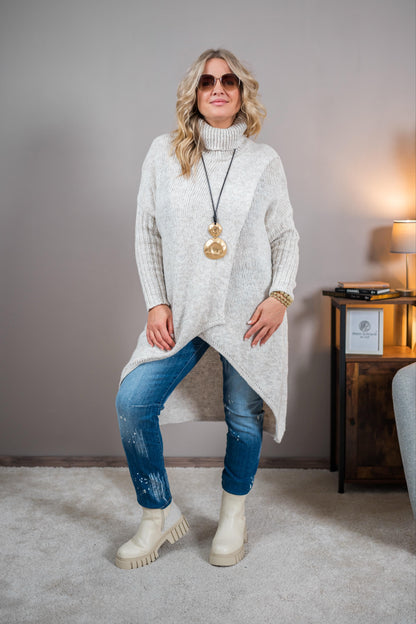 Strickpullover im Poncho-Stil, hellbeige