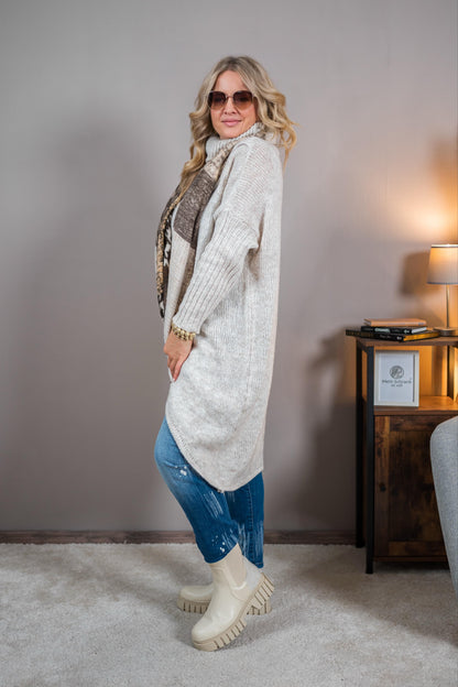 Strickpullover im Poncho-Stil, hellbeige