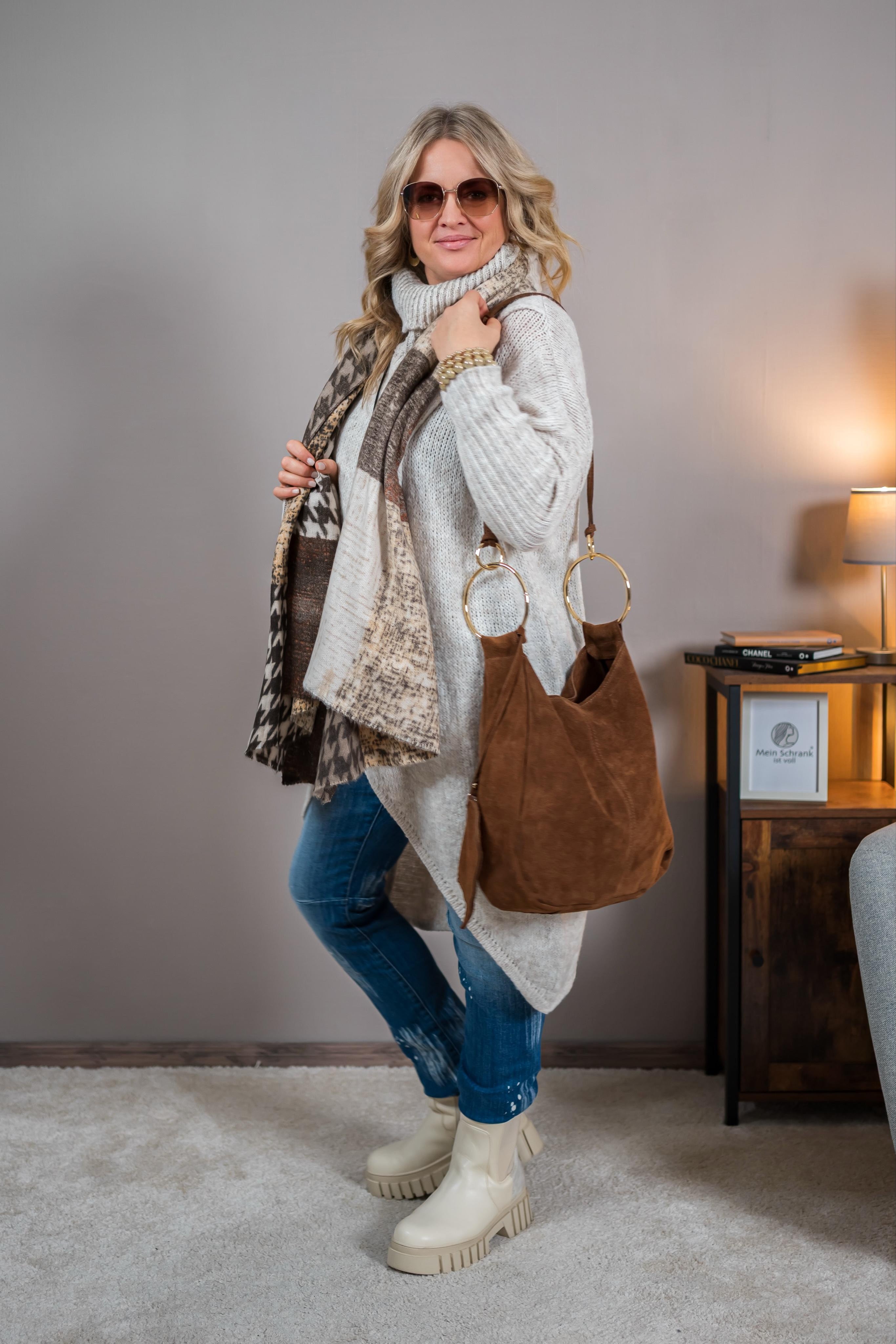 Strickpullover im Poncho-Stil, hellbeige