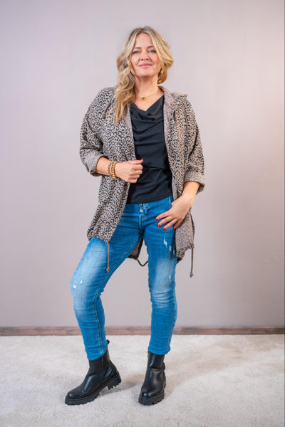 Leo Longcardigan mit Kapuze