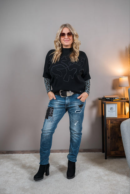 Eleganter Strickpullover mit Verzierungen, schwarz