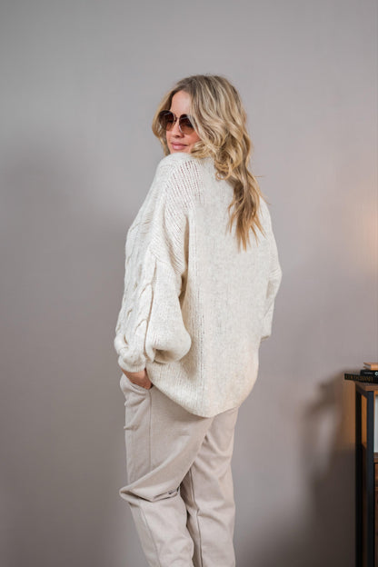 Strickpullover mit Zopfmuster, creme