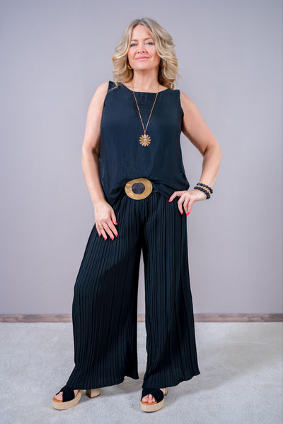 Leichte ärmellose Bluse, schwarz