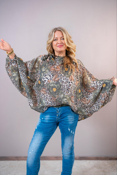 Oversize Bluse "Wild Bloom", khaki/beige