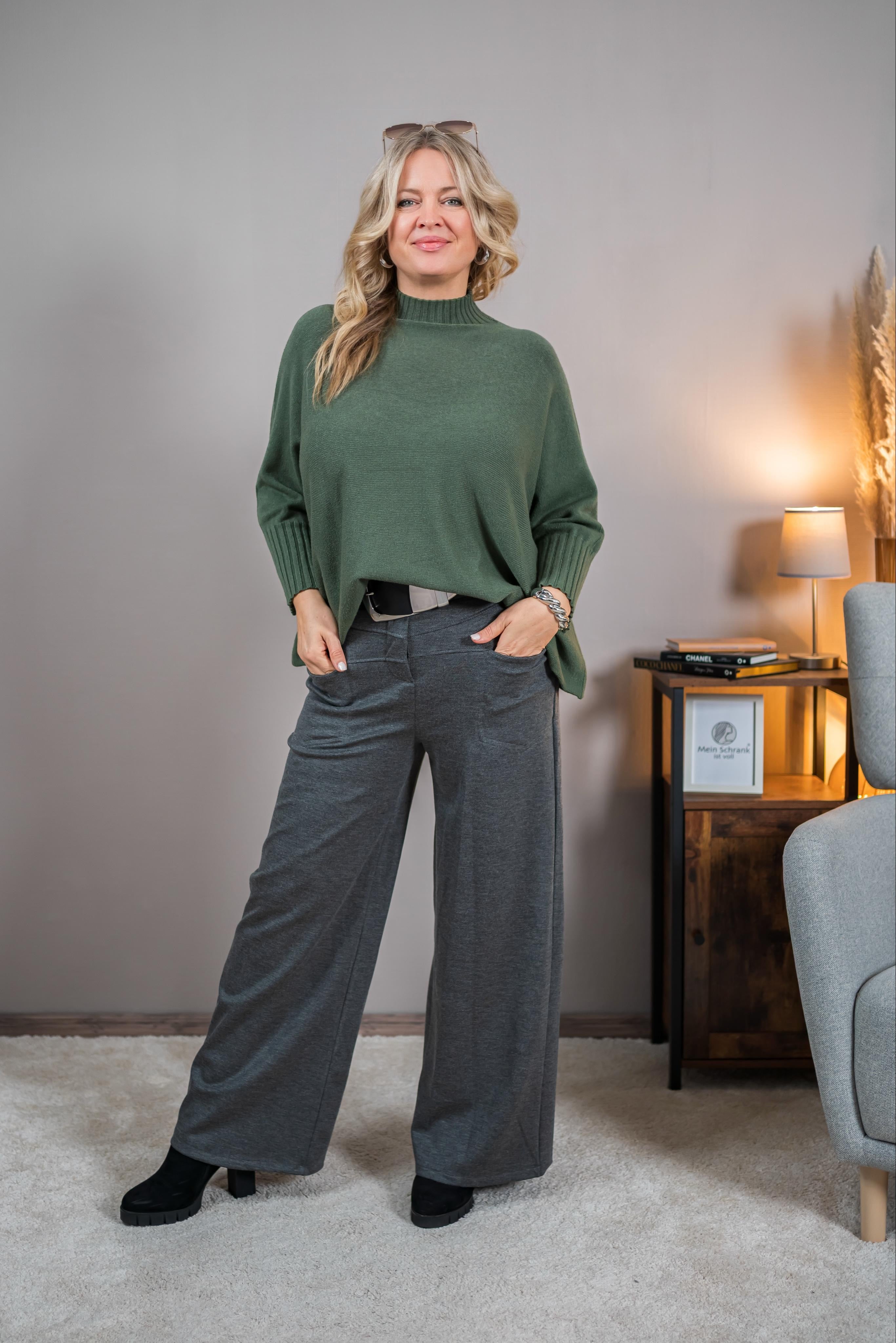 Strickpullover mit Stehkragen, khaki