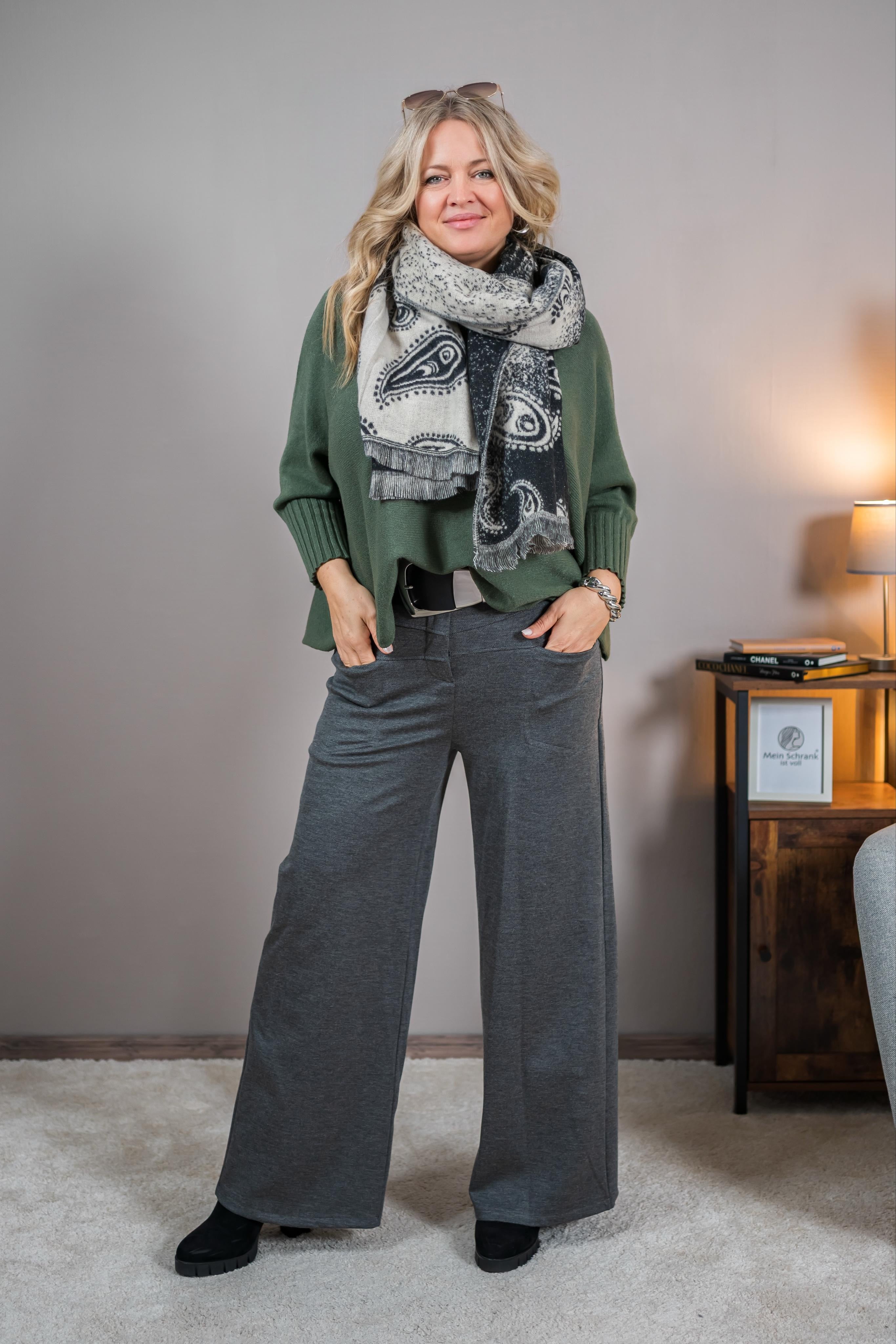 Strickpullover mit Stehkragen, khaki