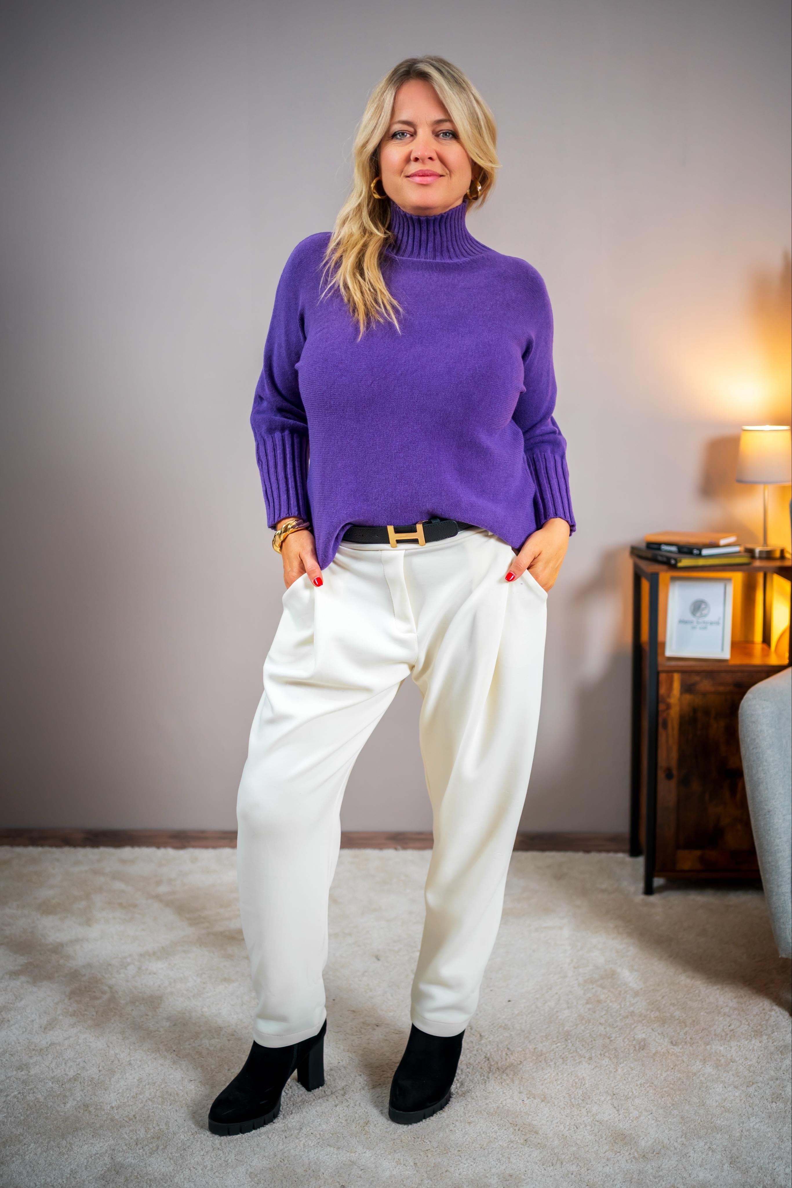 Strickpullover mit Stehkragen, lila