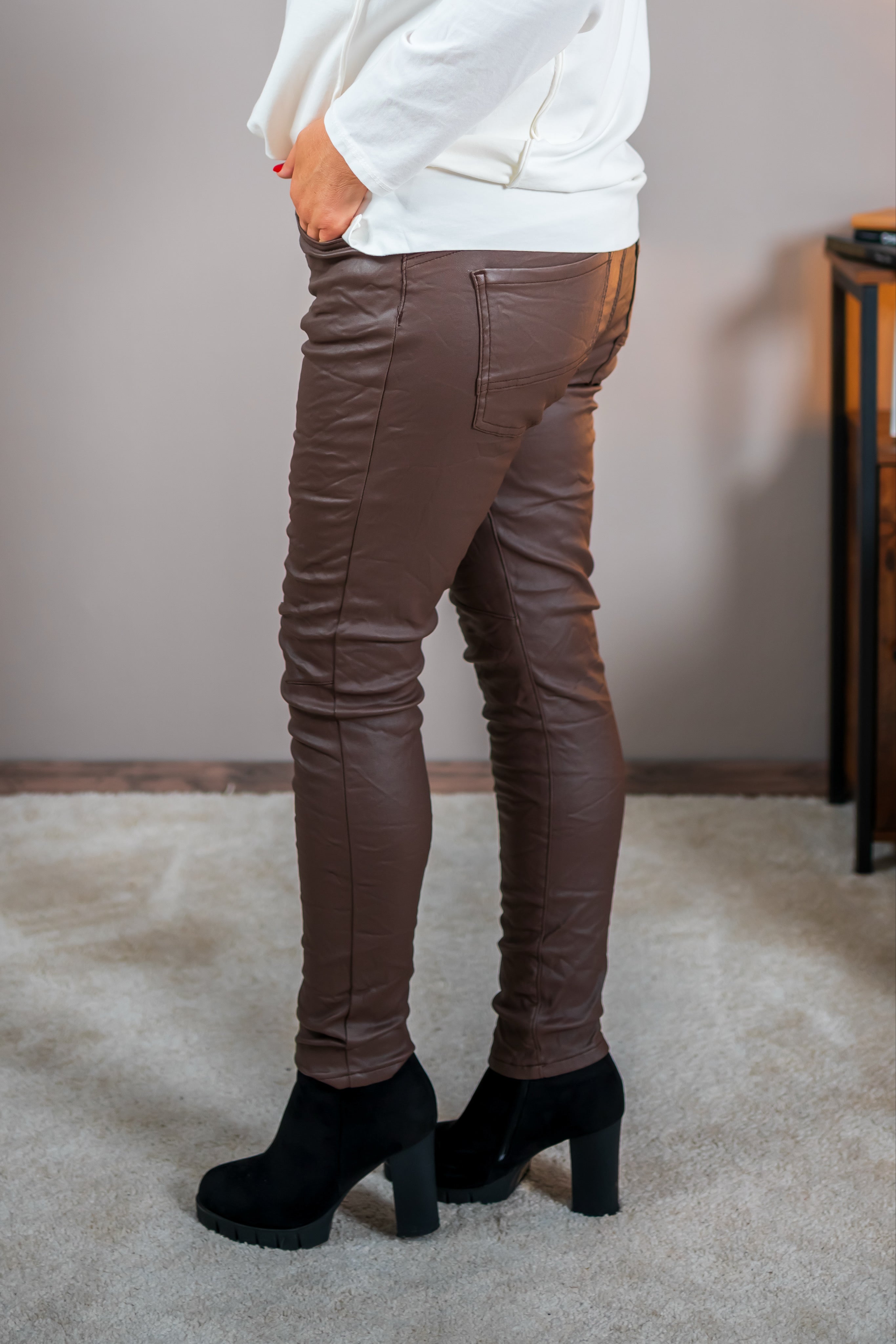 Lederimitat-Hose, schokobraun