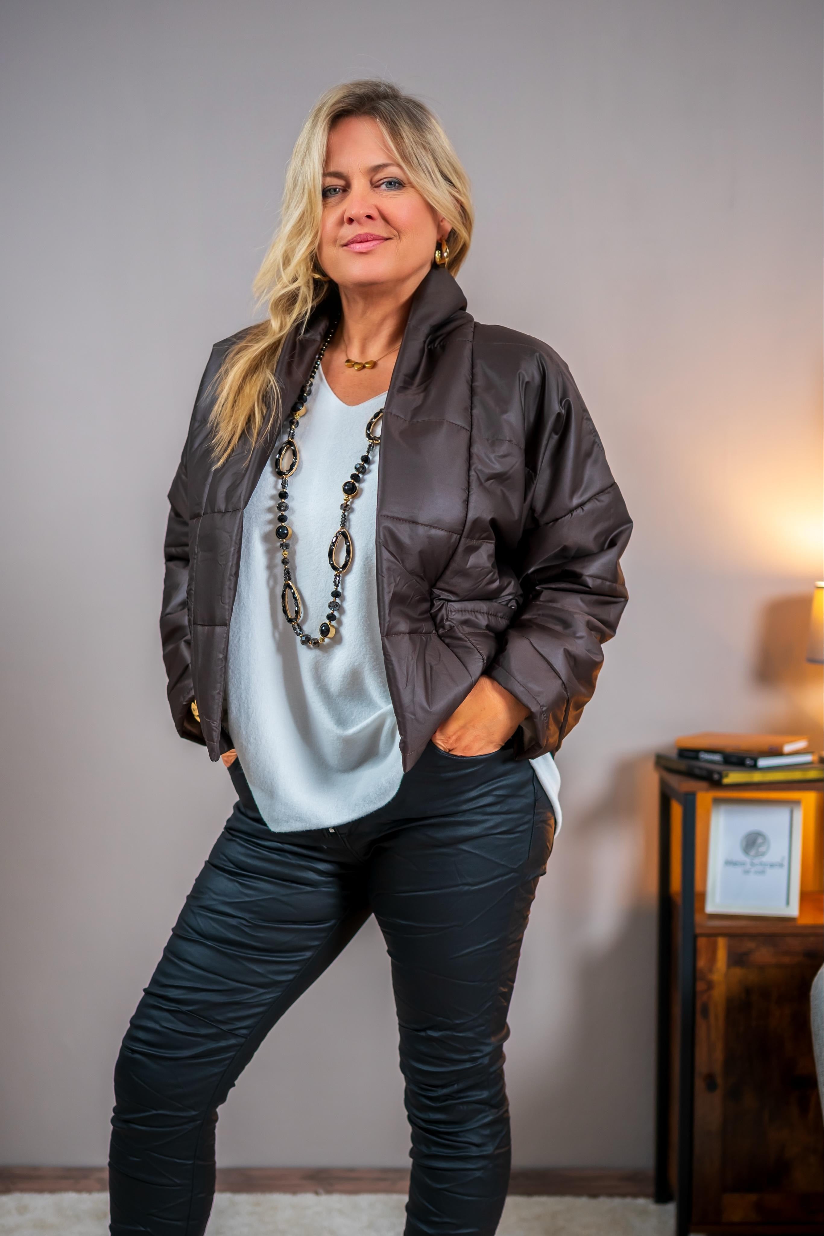 Leichte Steppjacke, schokobraun
