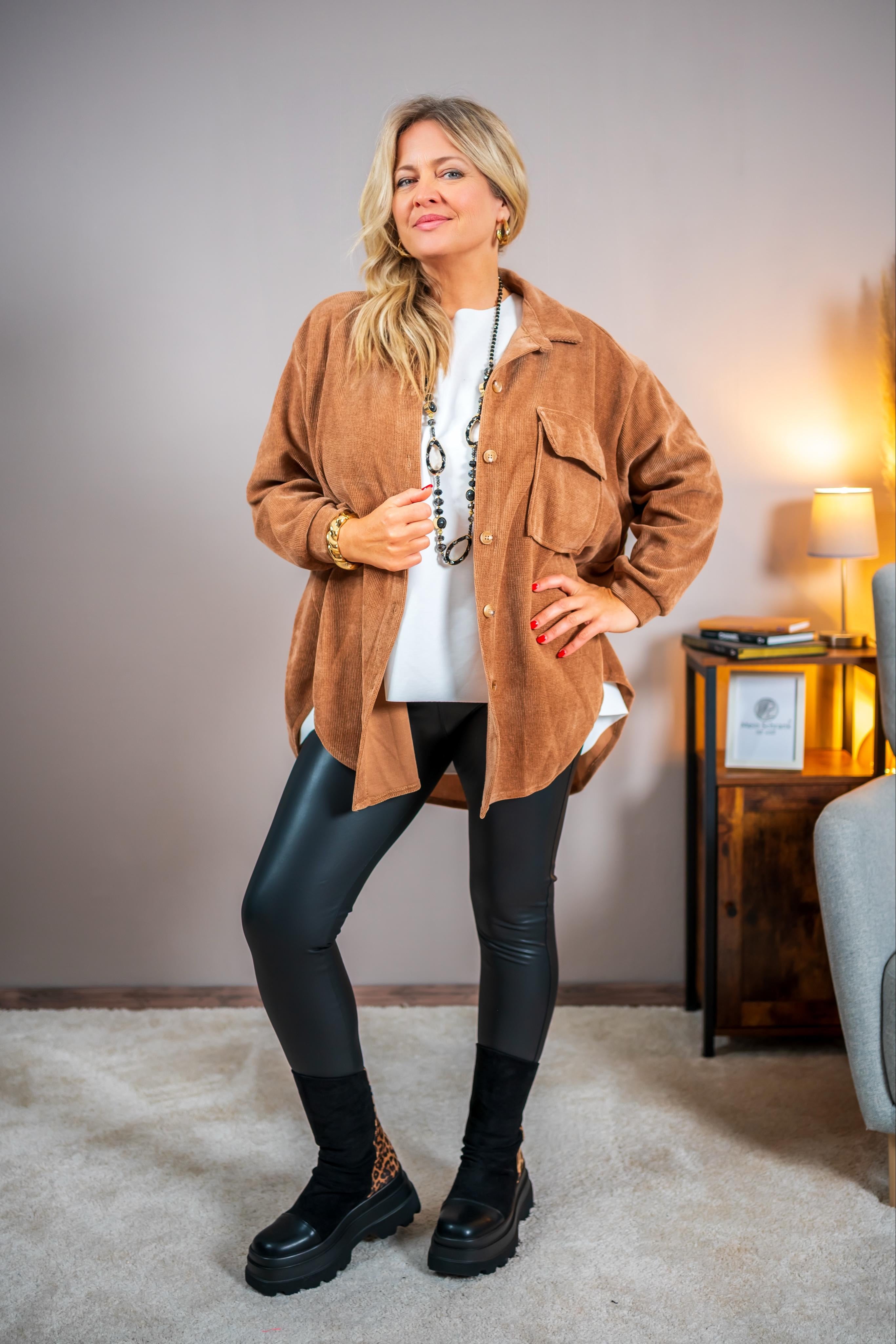 Hemd in Cordoptik, camel