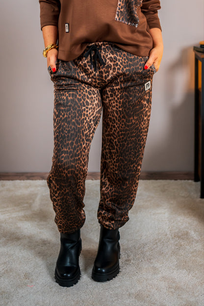 Sweathose mit Ziernaht an den Taschen, Leo-Print