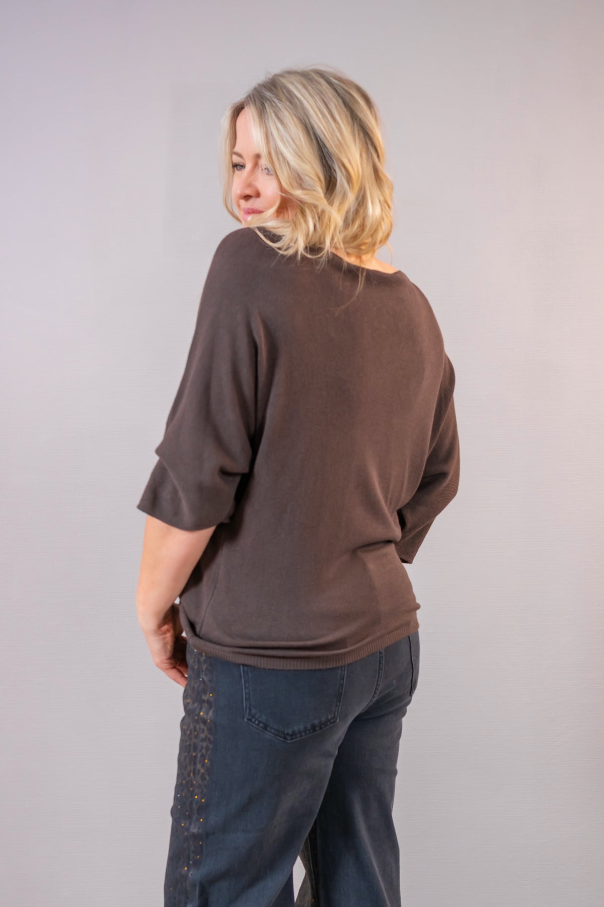 Feinstrickpullover mit V-Ausschnitt, schokobraun