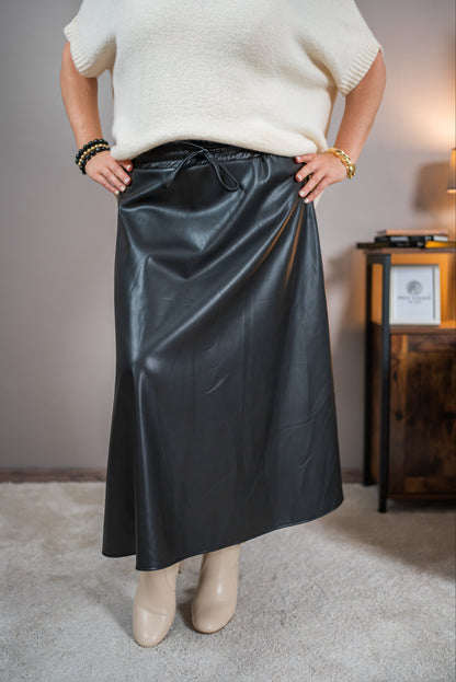 Langer Rock im Leder-Look, schwarz