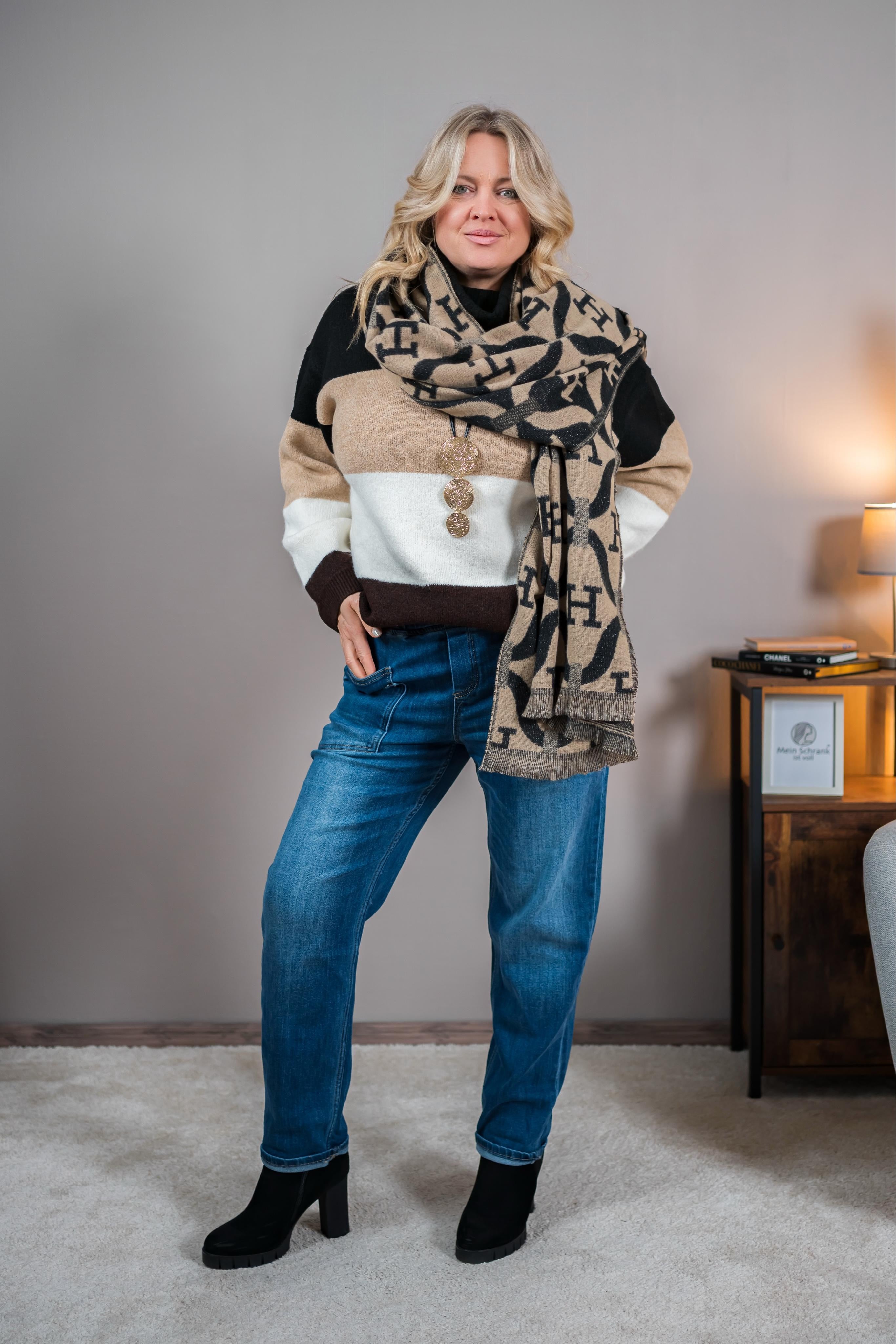 Strickpullover im Colorblock-Design, schwarz-camel-creme