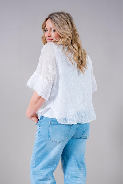 Leichte Bluse mit Lochstickerei, weiß