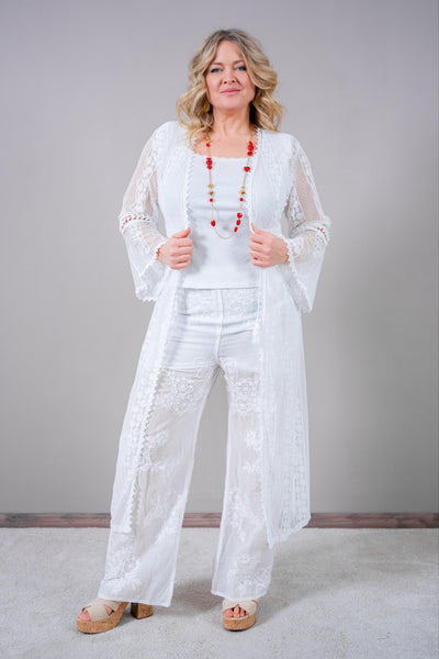 Boho-Hose in Weiß mit Blütenstickerei