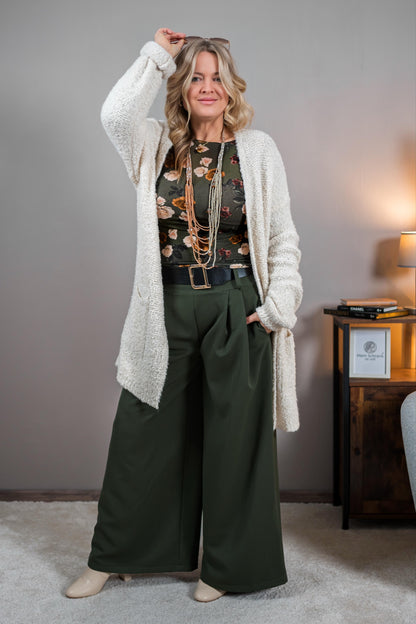 Weite Hose mit Gürtel, oliv