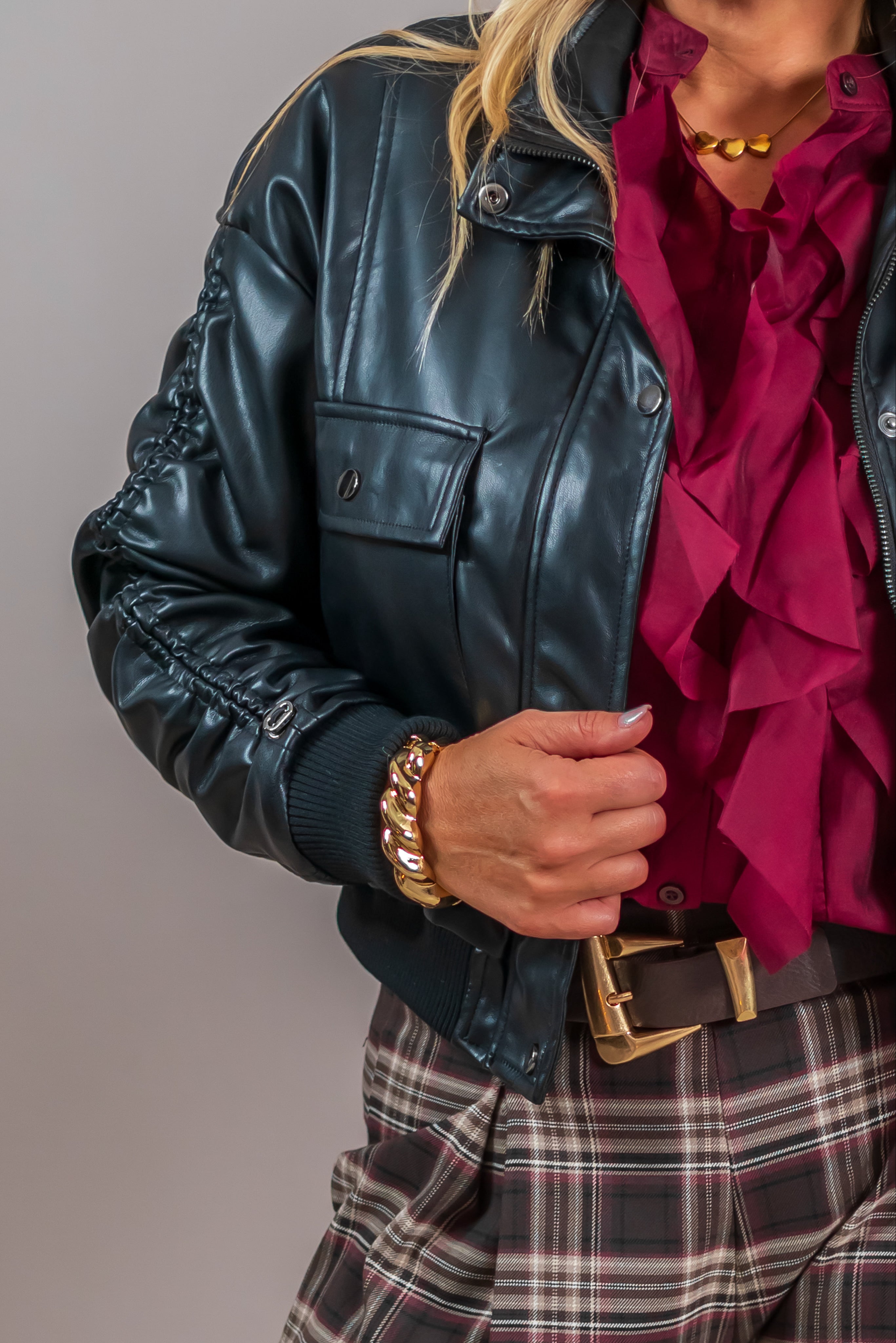 Bomberjacke im Leder-Look, schwarz