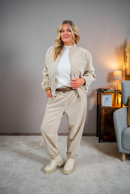 Hose im schimmerndem Leo-Print, beige