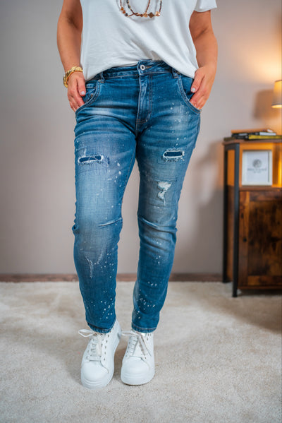 Jeans mit modischen Fade-Effekten, mittelblau