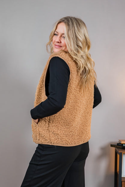 Weste in Teddyfell-Optik, camel