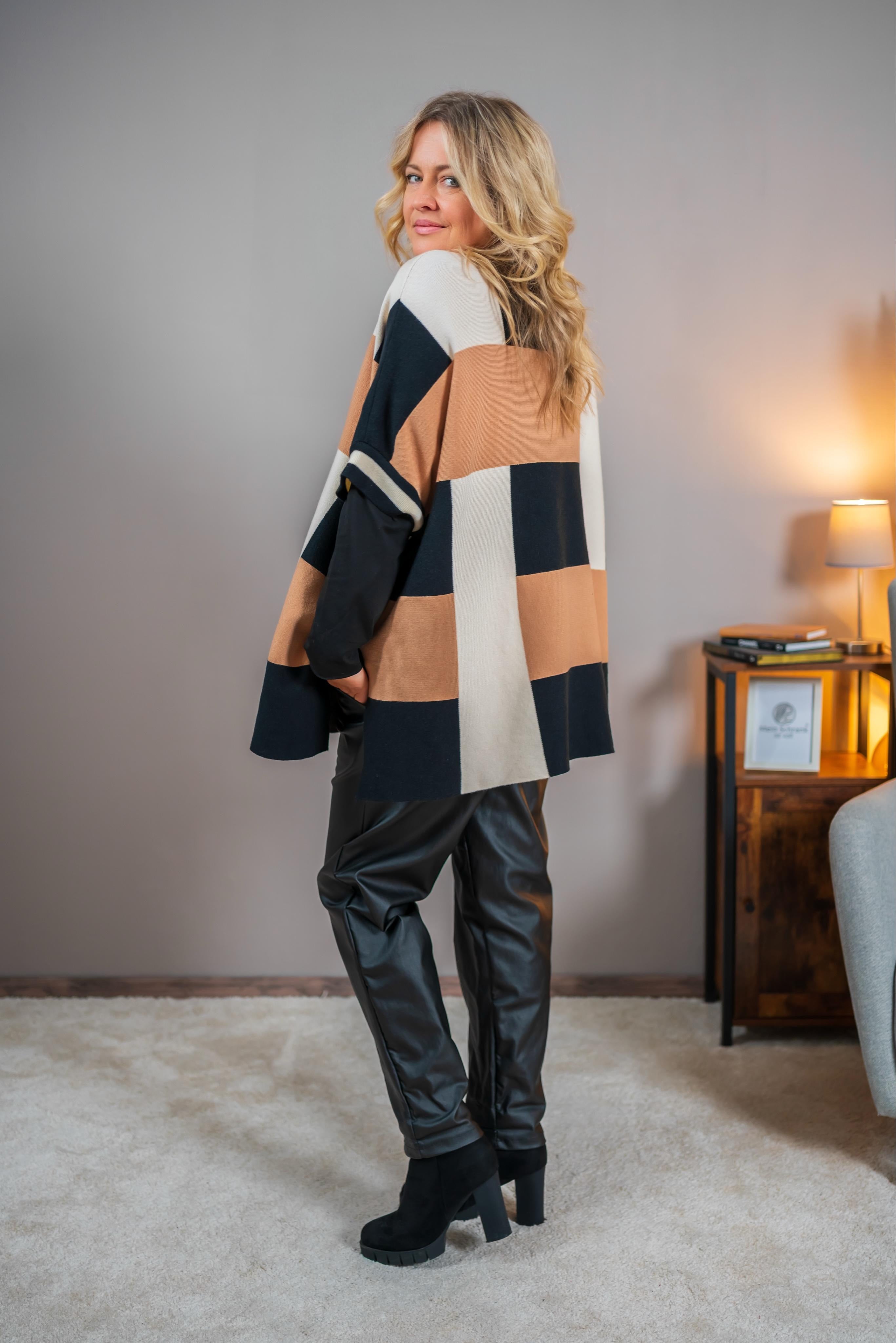 Oversize-Pullover, schwarz-camel-beige