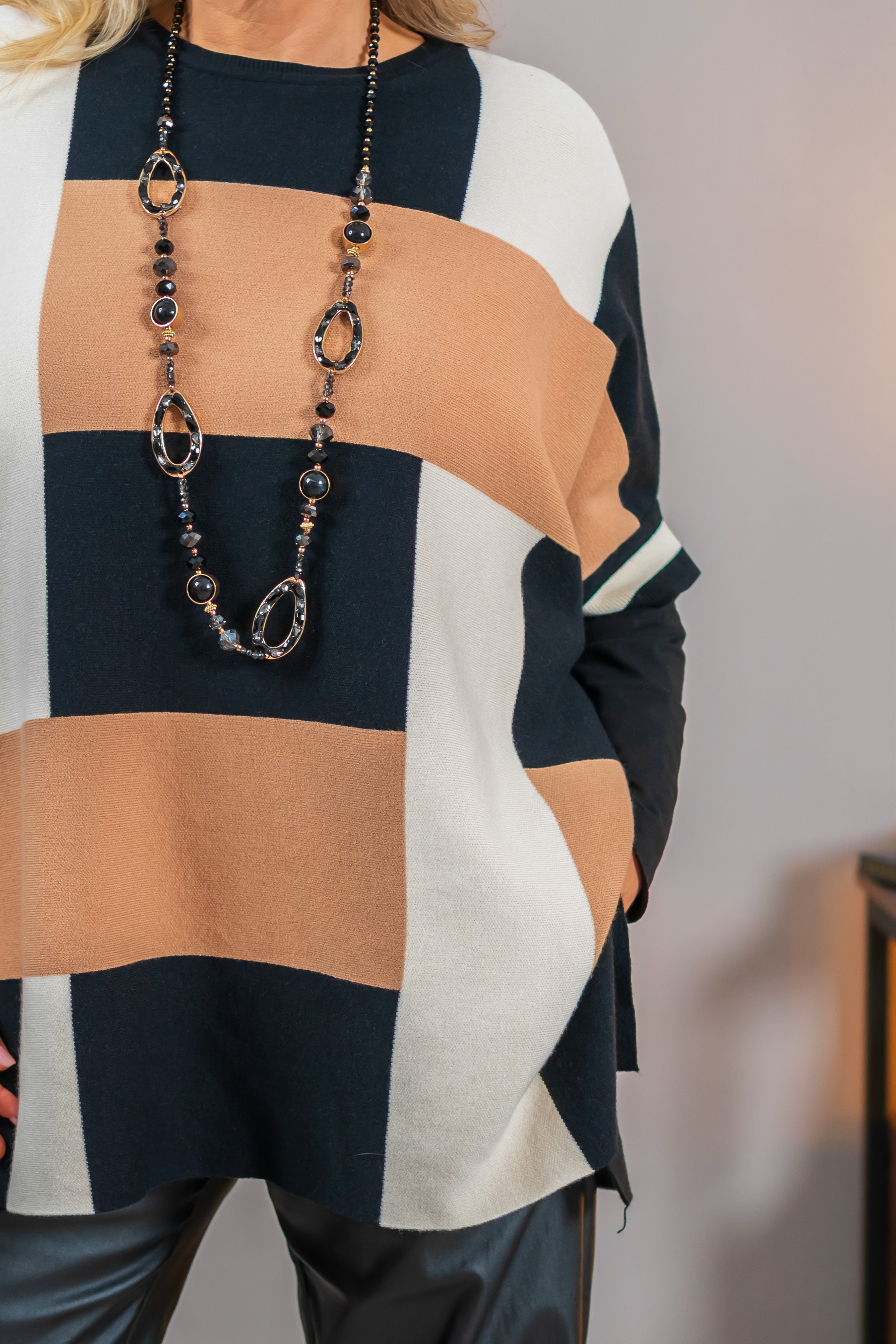 Oversize-Pullover, schwarz-camel-beige