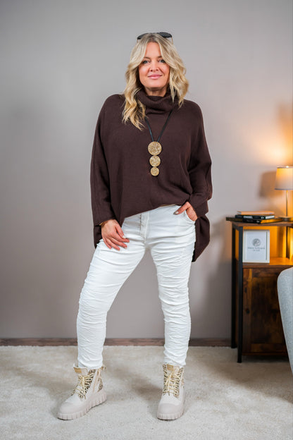 Oversize Strickpullover mit Rollkragen, schokobraun