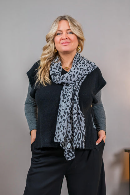 Strickpullunder mit V-Ausschnitt, schwarz