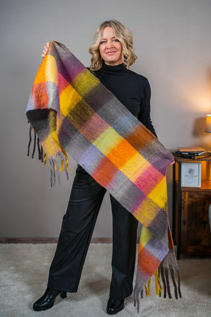 Karoschal in Gelb und Lila aus Viskose