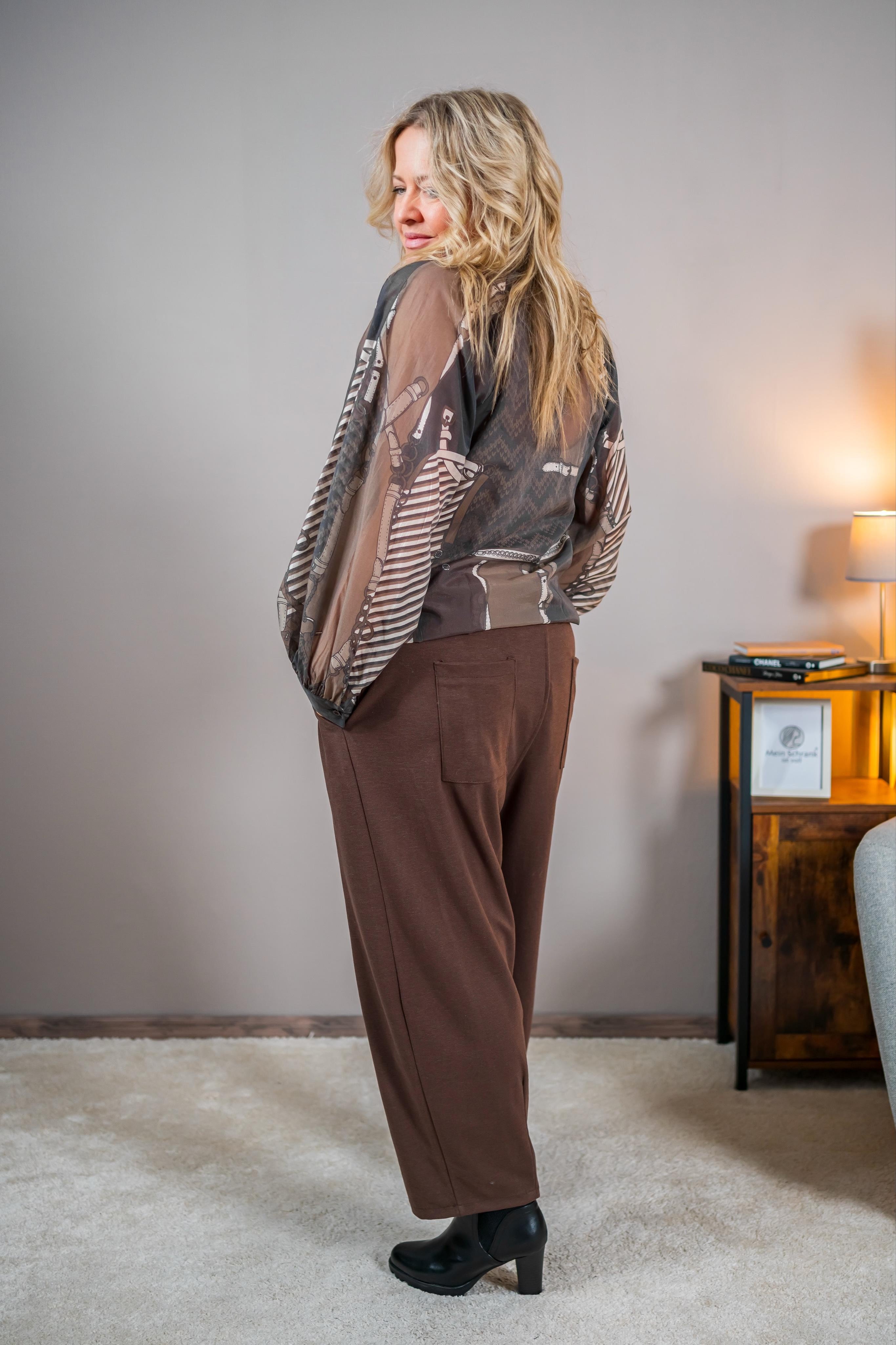 Bluse mit auffälligem Muster, grau/beige