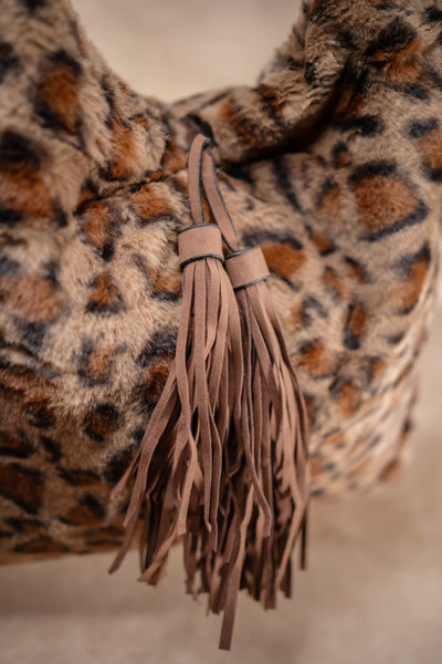 Kunstfell-Tasche im Leoparden-Design