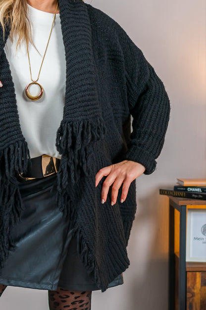 Grobstrick-Cardigan mit Fransen, schwarz