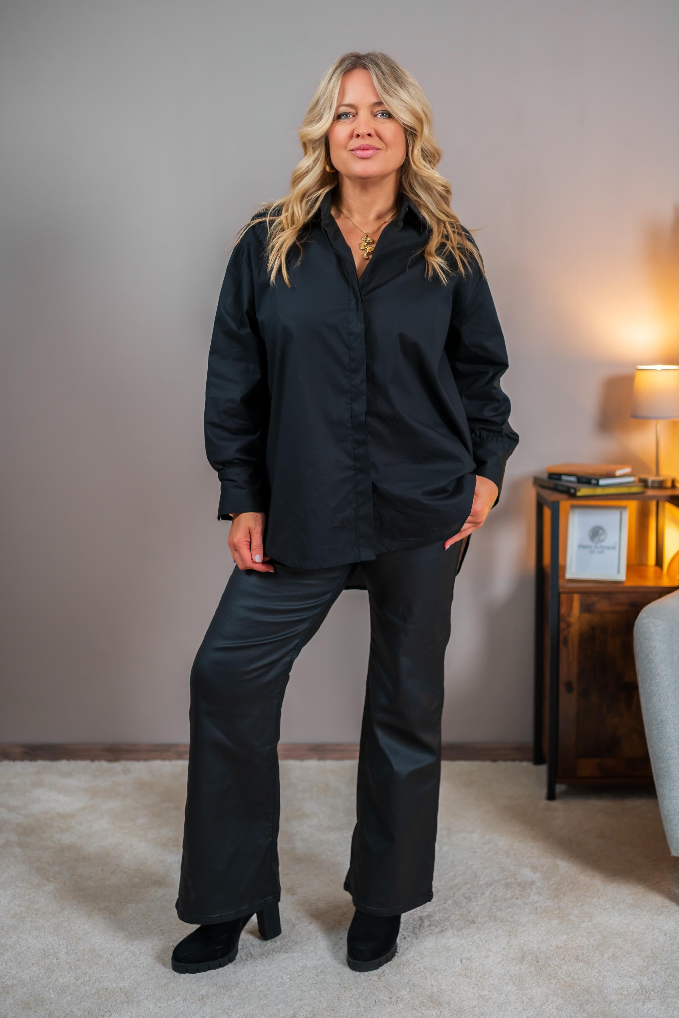 Long-Bluse, schwarz