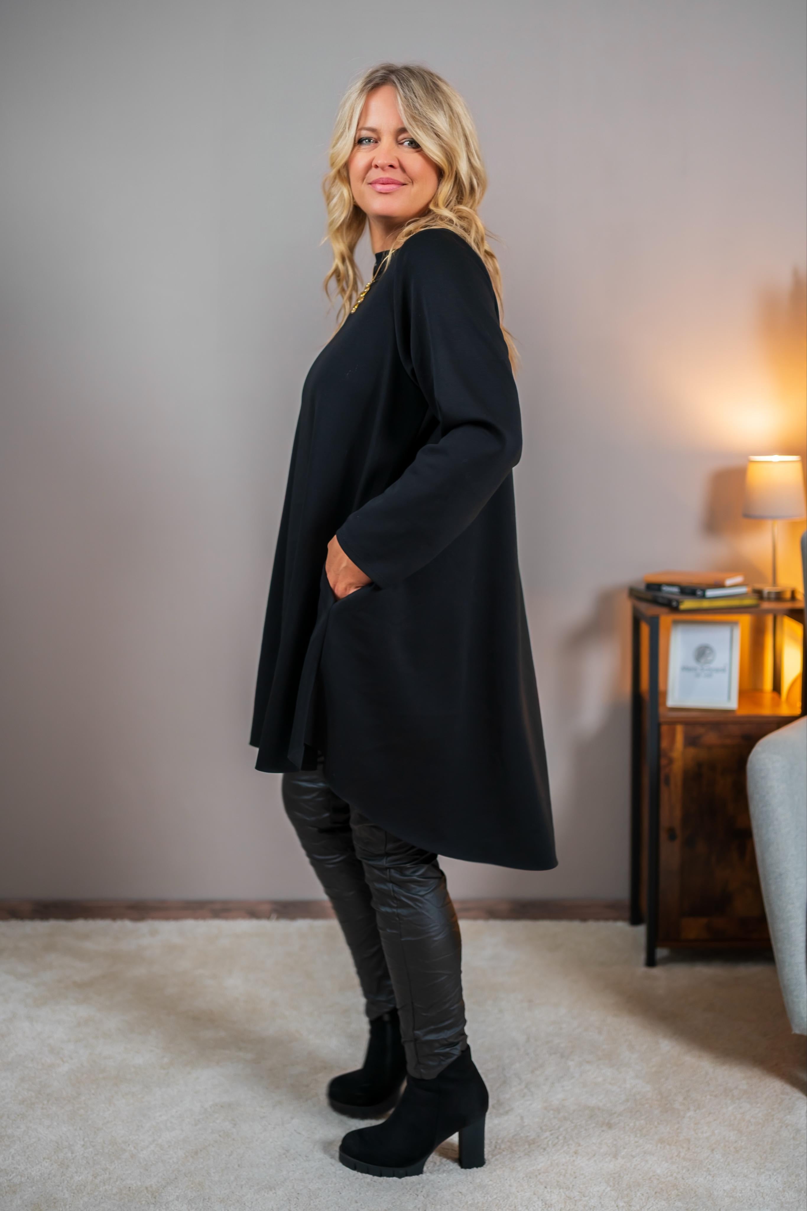 Oversize Tunika, schwarz