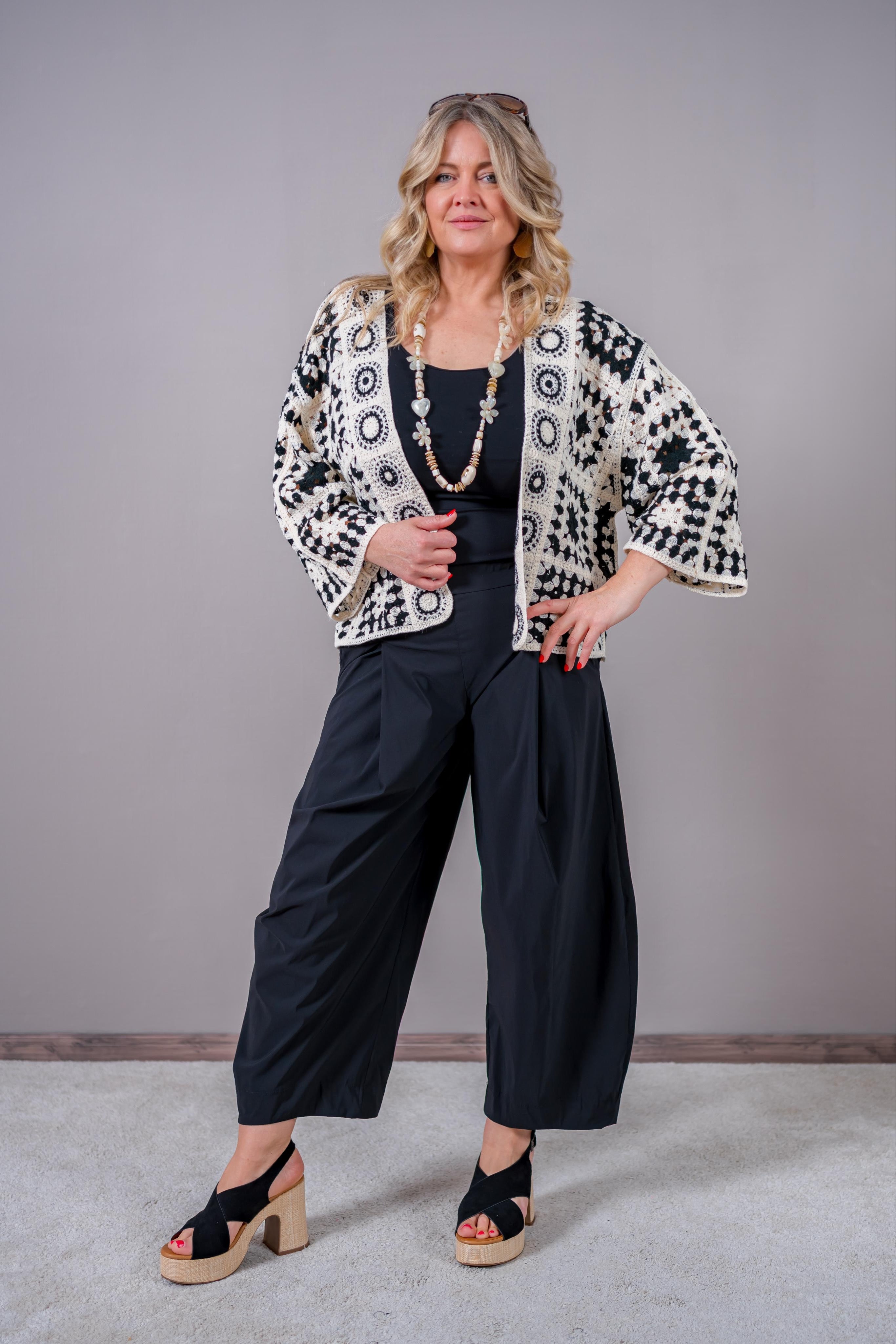 Häkeljacke mit stylischem Muster, creme/schwarz