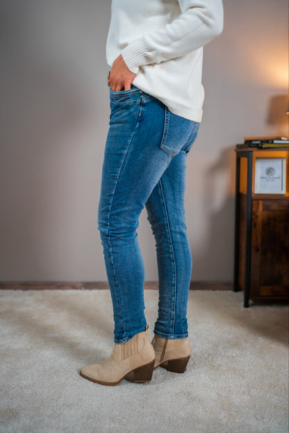 Jeans mit Knopfleiste, Mittelblau