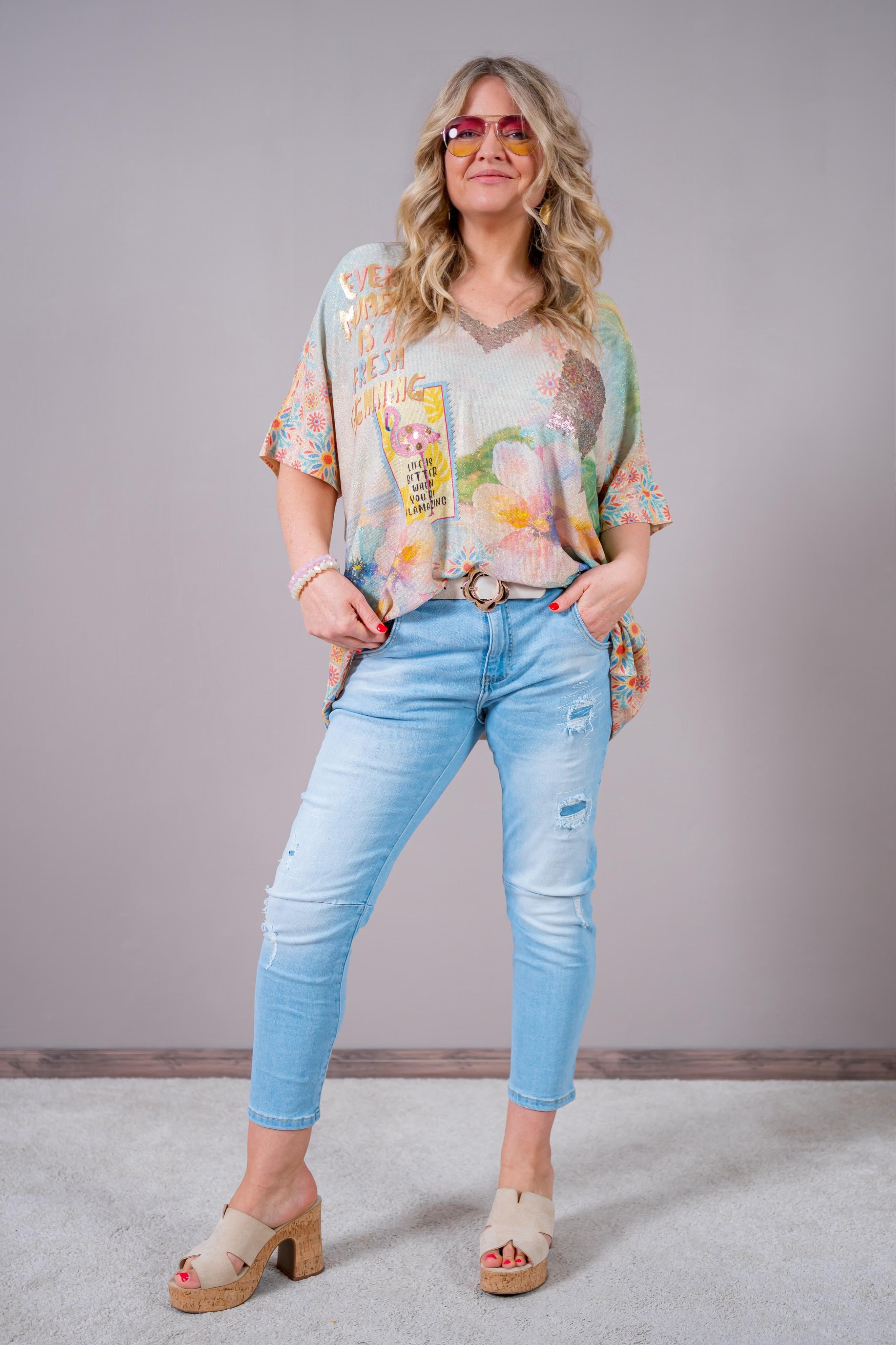 Jeans im Destroyed-Look, hellblau